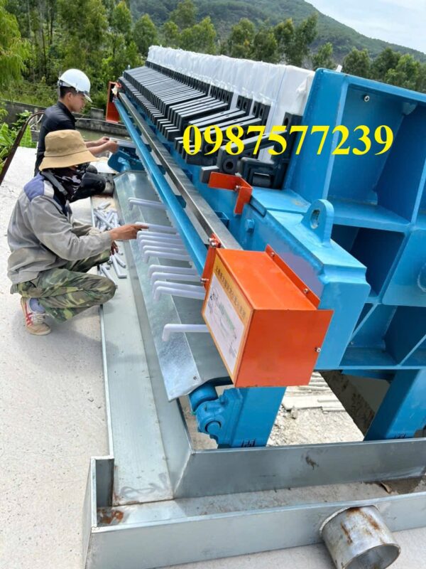 Máy lọc ép